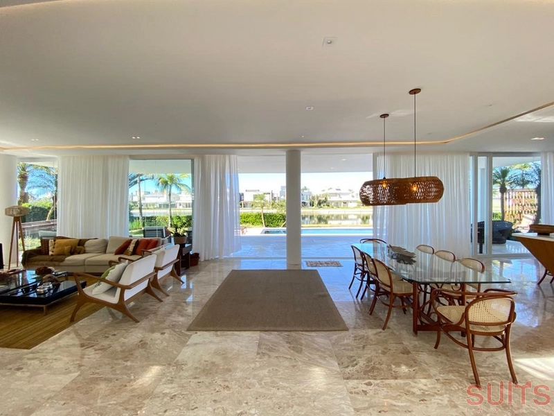 Magnífica mansão com 2 lotes no condomínio Bosques de Atlântida: 18ª foto da galeria de imagens do imóvel