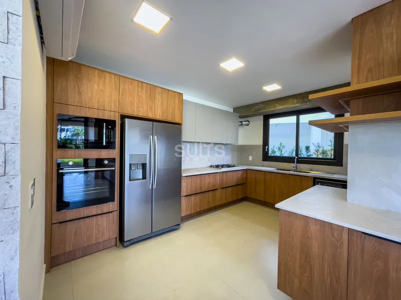 Excelente sobrado nas margens do lago no condomínio Enseada: 19ª foto da galeria de imagens do imóvel