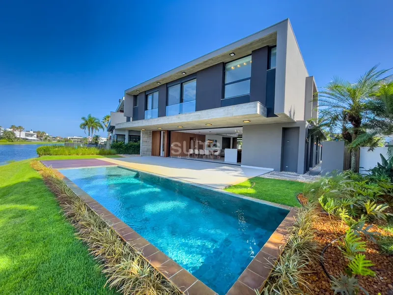 Excelente sobrado nas margens do lago no condomínio Enseada: 26ª foto da galeria de imagens do imóvel