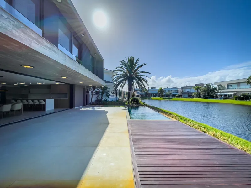 Excelente sobrado nas margens do lago no condomínio Enseada: 24ª foto da galeria de imagens do imóvel