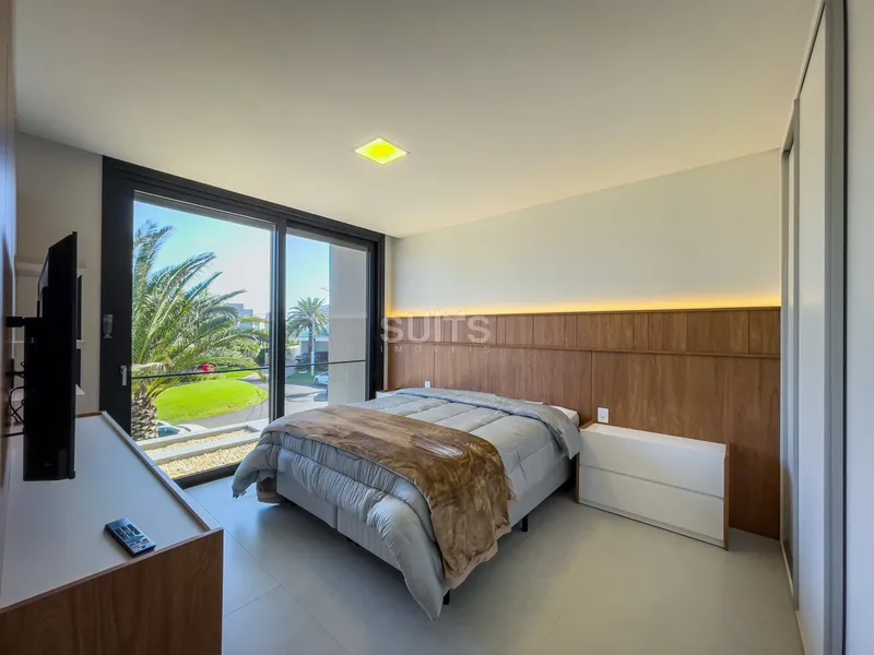 Excelente sobrado nas margens do lago no condomínio Enseada: 48ª foto da galeria de imagens do imóvel