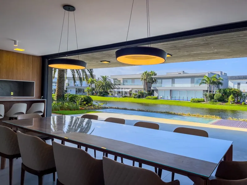 Excelente sobrado nas margens do lago no condomínio Enseada: 32ª foto da galeria de imagens do imóvel