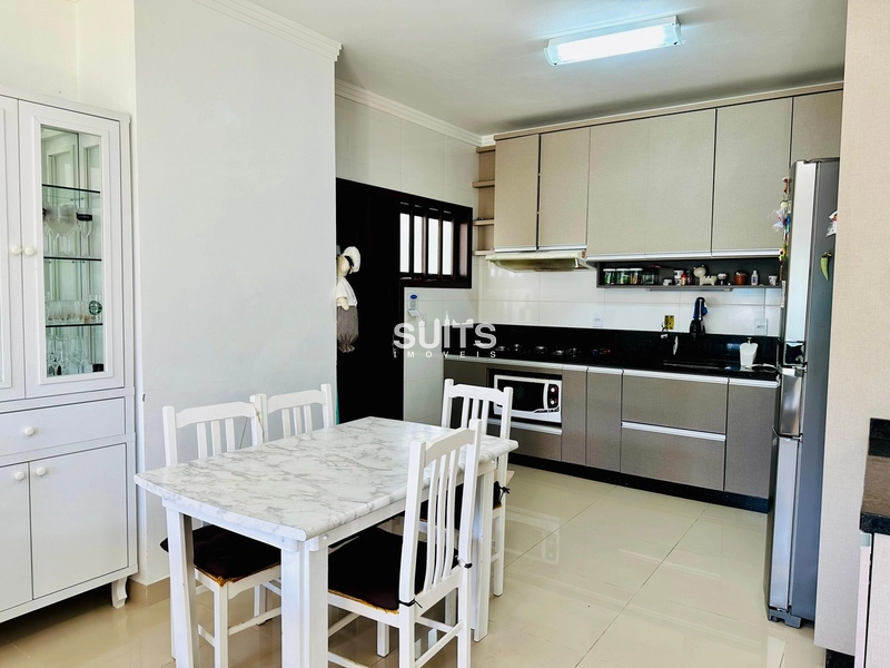 Excelente casa à venda na praia de Rainha do Mar em Xangri-Lá: 8ª foto da galeria de imagens do imóvel