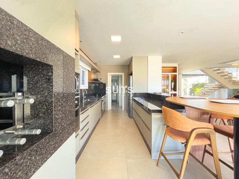 Excelente sobrado beira lago no condomínio Enseada: 13ª foto da galeria de imagens do imóvel