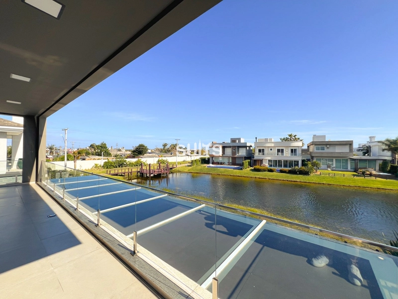 Excelente sobrado beira lago no condomínio Enseada: 32ª foto da galeria de imagens do imóvel