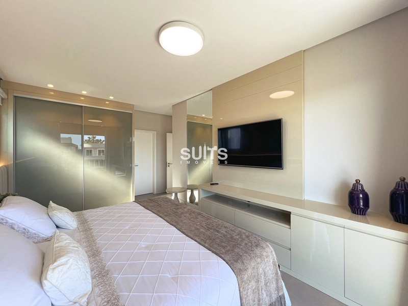 Excelente sobrado beira lago no condomínio Enseada: 31ª foto da galeria de imagens do imóvel