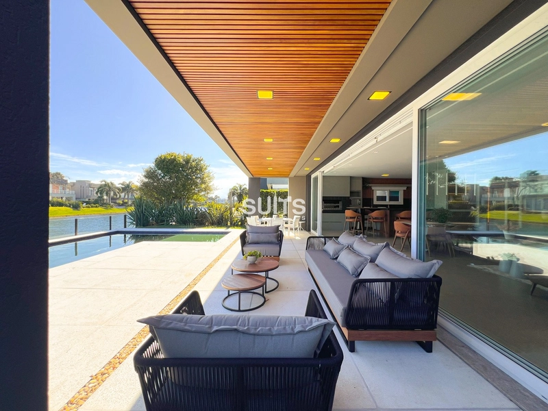 Excelente sobrado beira lago no condomínio Enseada: 21ª foto da galeria de imagens do imóvel