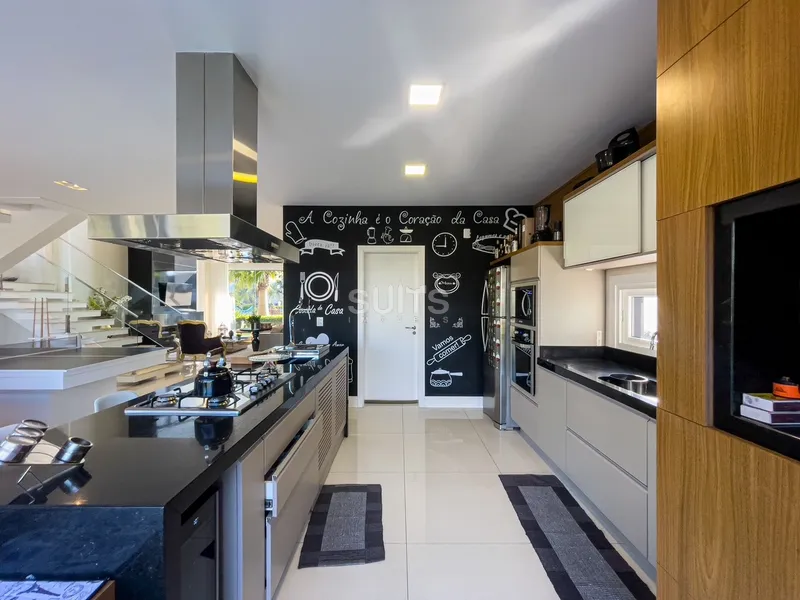 Excelente sobrado beira lago à venda no condomínio Sea Coast: 16ª foto da galeria de imagens do imóvel