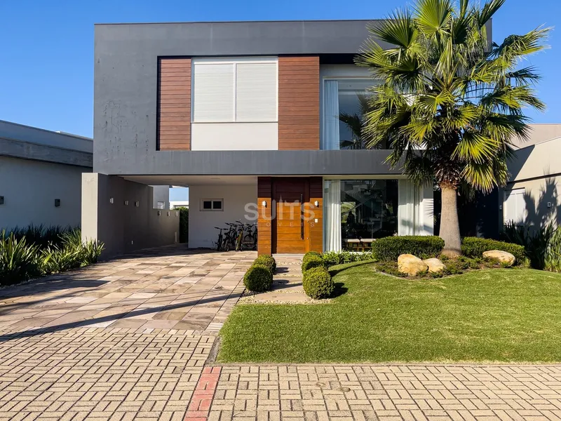 Excelente sobrado beira lago à venda no condomínio Sea Coast: 2ª foto da galeria de imagens do imóvel