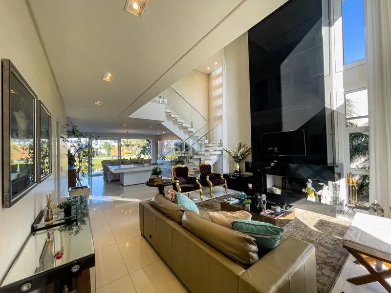 Excelente sobrado beira lago à venda no condomínio Sea Coast: 6ª foto da galeria de imagens do imóvel