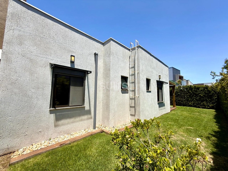 Excelente casa térrea à venda no Sea Coast : 28ª foto da galeria de imagens do imóvel