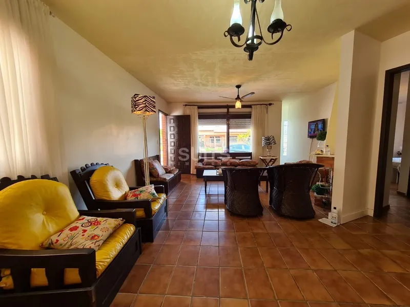 Casa em excelente localização à venda no centro de Xangri-Lá: 10ª foto da galeria de imagens do imóvel