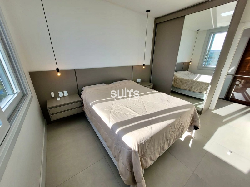 Excelente sobrado beira lago no Condomínio Enseada: 14ª foto da galeria de imagens do imóvel