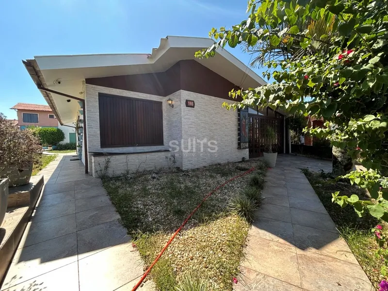 Casa na praia com 2 Terrenos, toda em laje, na praia de Rainha do Mar!: 1ª foto da galeria de imagens do imóvel