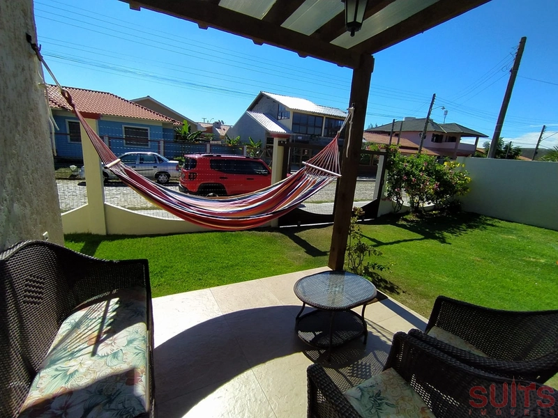 Excelente Sobrado à venda na praia de Atlântida Sul em Osório: 17ª foto da galeria de imagens do imóvel