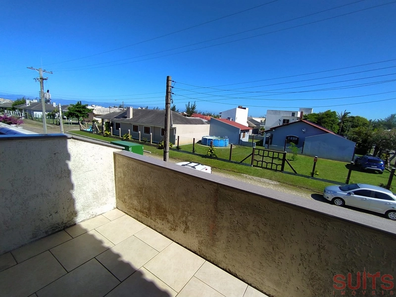 Excelente Sobrado à venda na praia de Atlântida Sul em Osório: 13ª foto da galeria de imagens do imóvel