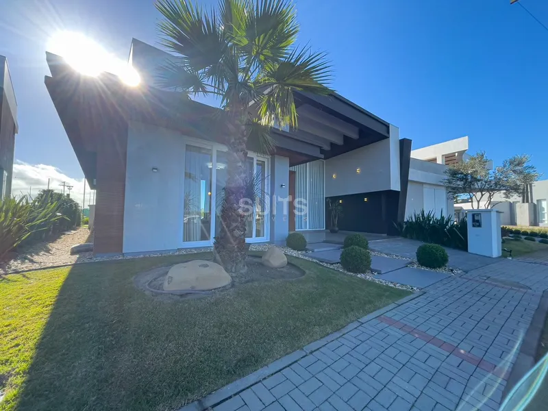 Belíssima casa toda mobiliada e decorada no condomínio Sea Coast: 2ª foto da galeria de imagens do imóvel