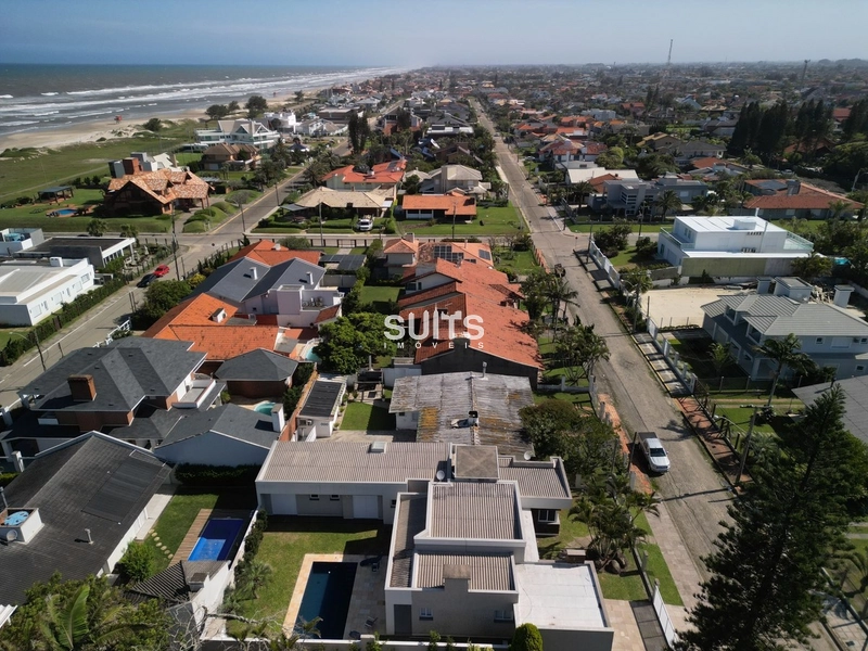 Excelente casa á 02 quadras do mar na praia de Atlântida: 39ª foto da galeria de imagens do imóvel