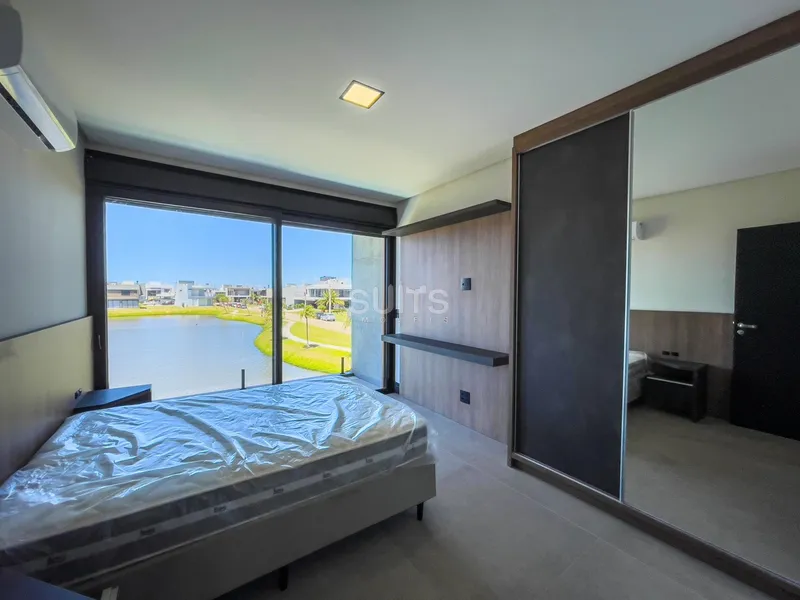 Sobrado com excelente vista para o lago no condomínio Blue: 28ª foto da galeria de imagens do imóvel