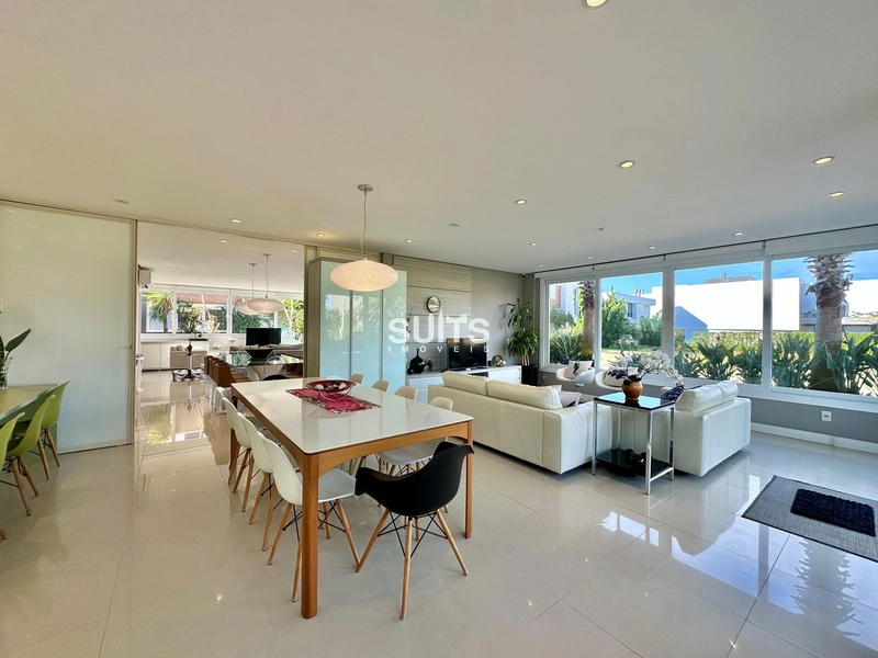 Excelente sobrado à venda no condomínio Playa Vista: 2ª foto da galeria de imagens do imóvel