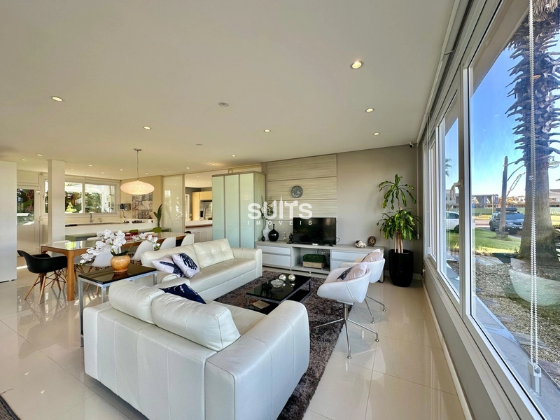 Excelente sobrado à venda no condomínio Playa Vista: 3ª foto da galeria de imagens do imóvel