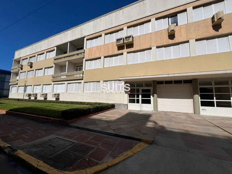 Ótimo apartamento no centro de Atlântida: 4ª foto da galeria de imagens do imóvel