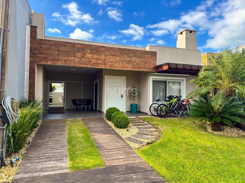 Ótima casa à venda no condomínio Las Palmas : 2ª foto da galeria de imagens do imóvel