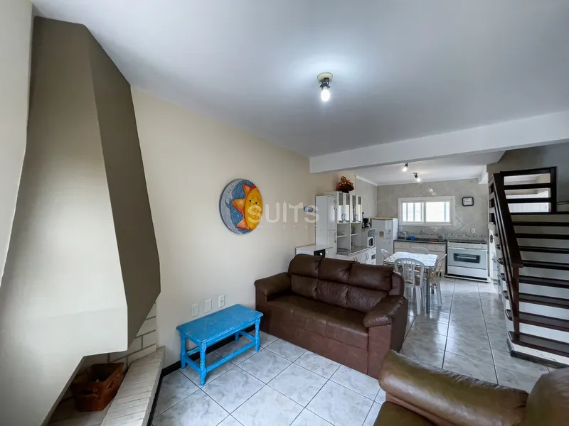 Ótimo sobrado com terreno de esquina à venda na praia de Remanso: 7ª foto da galeria de imagens do imóvel