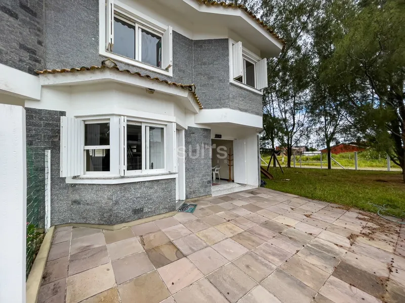 Ótimo sobrado com terreno de esquina à venda na praia de Remanso: 3ª foto da galeria de imagens do imóvel