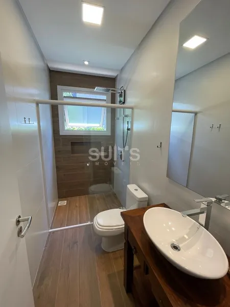 Incrível sobrado beira lago no condomínio Enseada: 21ª foto da galeria de imagens do imóvel