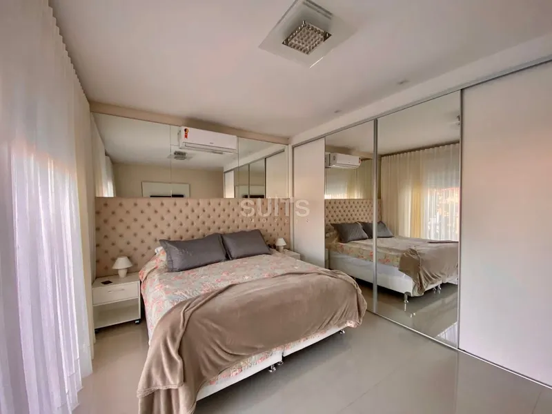 Casa beira lago do lago no cond. Malibu: 32ª foto da galeria de imagens do imóvel