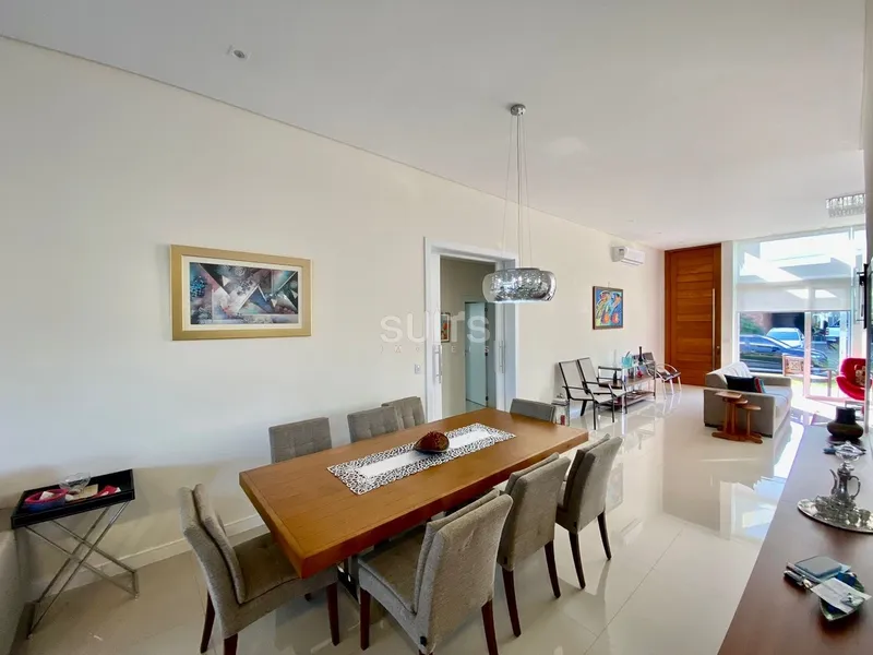 Casa beira lago do lago no cond. Malibu: 14ª foto da galeria de imagens do imóvel