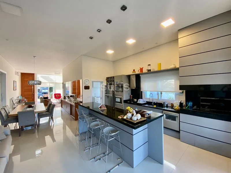 Casa beira lago do lago no cond. Malibu: 16ª foto da galeria de imagens do imóvel