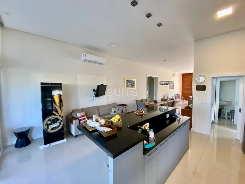 Casa beira lago do lago no cond. Malibu: 19ª foto da galeria de imagens do imóvel