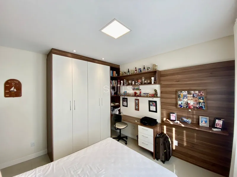 Casa beira lago do lago no cond. Malibu: 38ª foto da galeria de imagens do imóvel