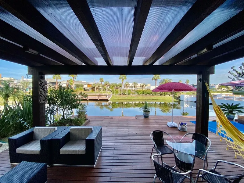 Casa beira lago do lago no cond. Malibu: 24ª foto da galeria de imagens do imóvel