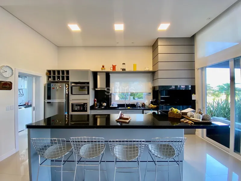 Casa beira lago do lago no cond. Malibu: 17ª foto da galeria de imagens do imóvel