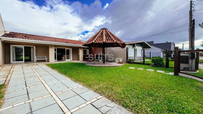 Casa térrea no centro de Xangri-lá, a poucas quadras do mar!: 3ª foto da galeria de imagens do imóvel