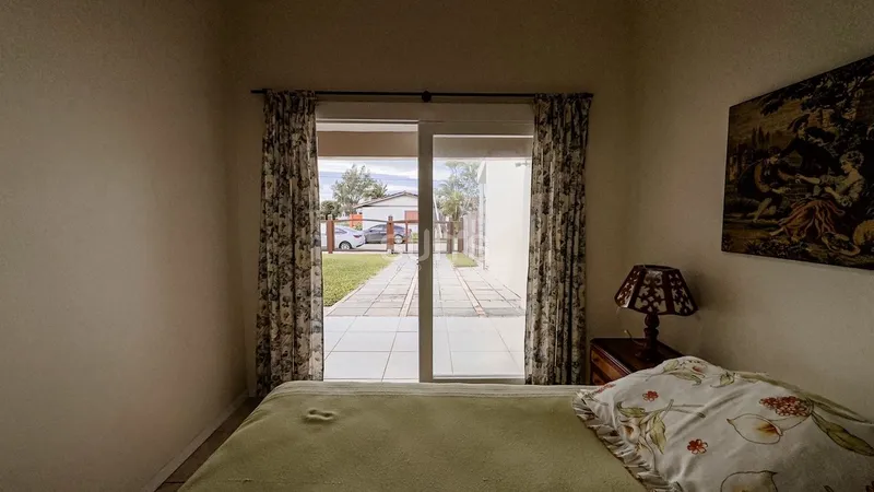 Casa térrea no centro de Xangri-lá, a poucas quadras do mar!: 13ª foto da galeria de imagens do imóvel