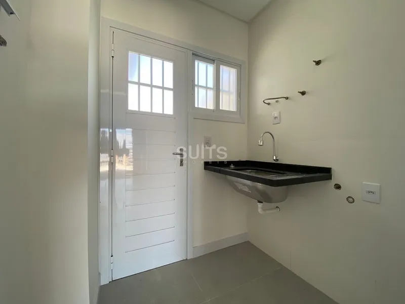 Lindo geminado à venda na praia de Noiva do Mar em Xangri-Lá: 8ª foto da galeria de imagens do imóvel