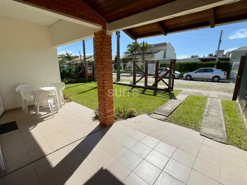 Excelente casa à venda no Centro de Xangri-lá: 5ª foto da galeria de imagens do imóvel