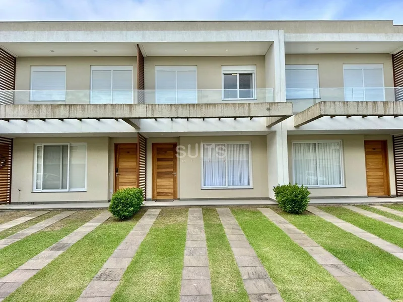 Excelente sobrado à venda no condomínio Murano em Capão da Canoa: 6ª foto da galeria de imagens do imóvel