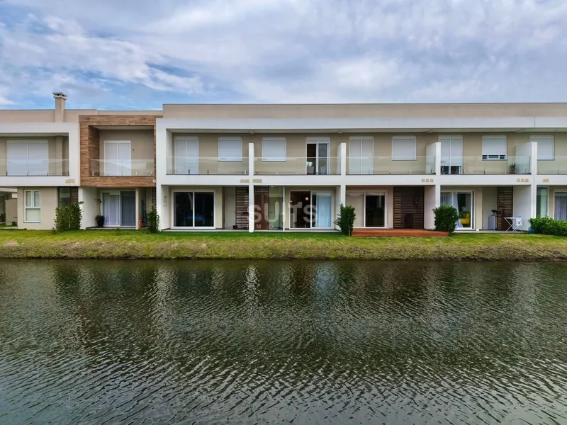 Excelente sobrado à venda no condomínio Murano em Capão da Canoa: 5ª foto da galeria de imagens do imóvel