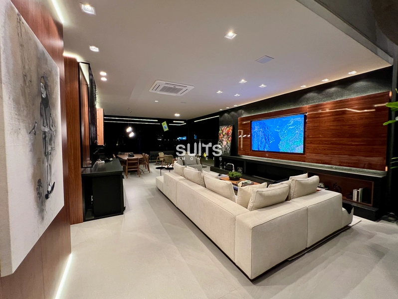 Belíssima mansão beira lago no condomínio Sense: 37ª foto da galeria de imagens do imóvel