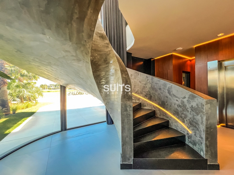 Belíssima mansão beira lago no condomínio Sense: 41ª foto da galeria de imagens do imóvel