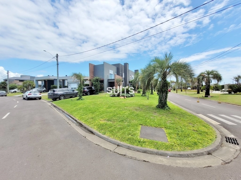 Lindíssimo sobrado à venda no condomínio Acqualina: 4ª foto da galeria de imagens do imóvel