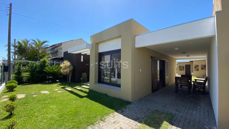 Excelente Casa Térrea no Centro da Praia de Xangri-Lá: 4ª foto da galeria de imagens do imóvel