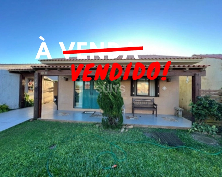 Casa à venda no centro de Xangri-lá!: 1ª foto da galeria de imagens do imóvel