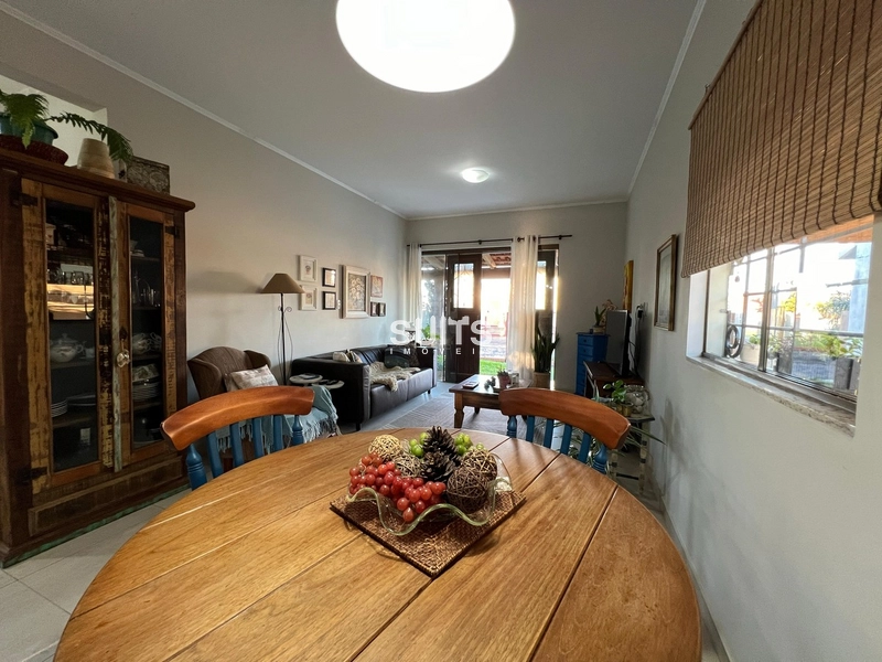 Casa à venda no centro de Xangri-lá!: 8ª foto da galeria de imagens do imóvel