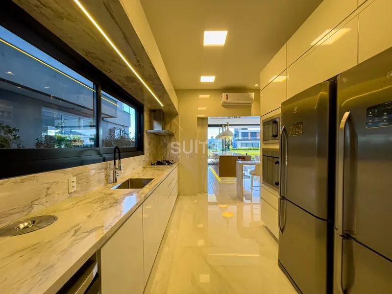 Incrível mansão no condomínio Enseada: 23ª foto da galeria de imagens do imóvel